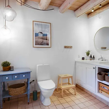 Charming Close To The Holiday home
